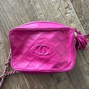CHANEL 1990s Vintage Fuchsia Camera Bag